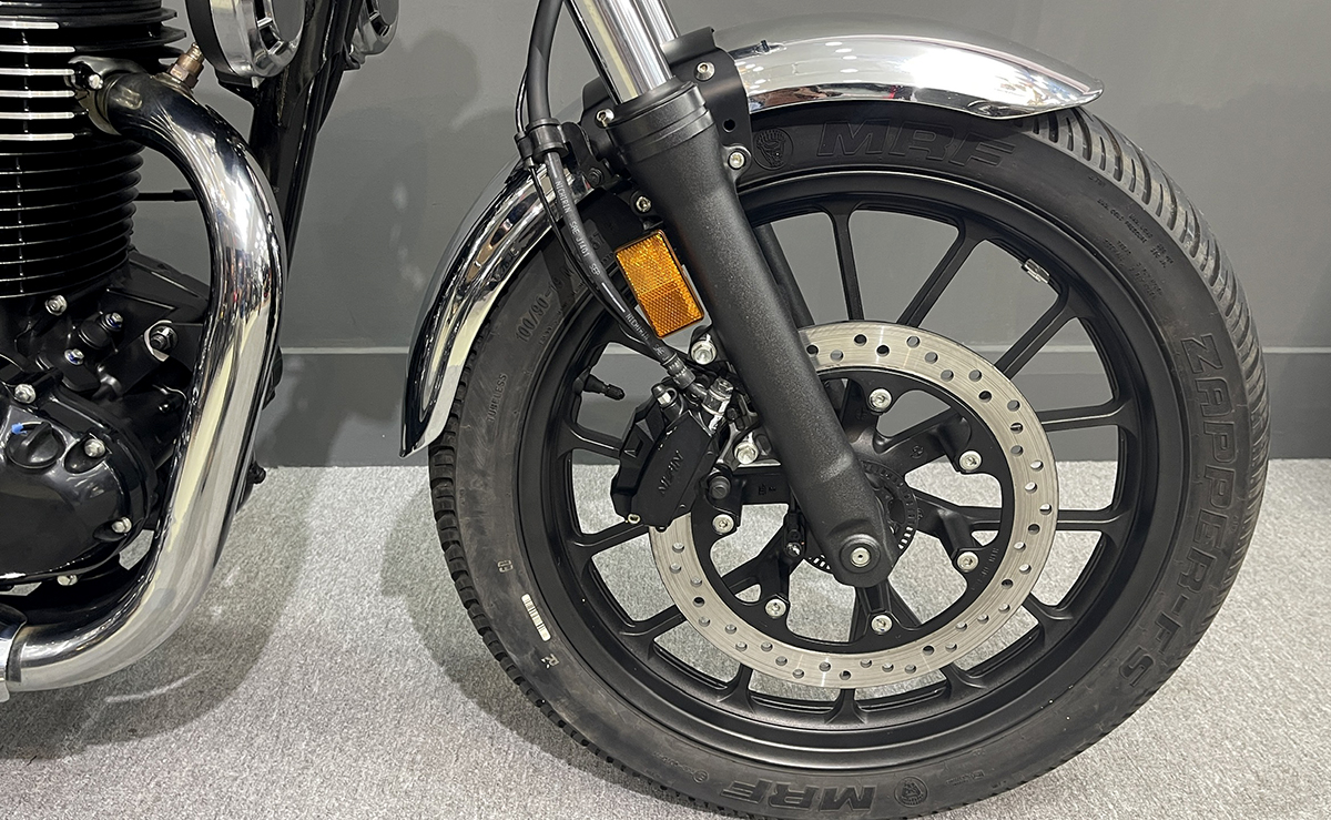 Phanh ABS Honda CB350 Hness Pro 2023 đen nhám